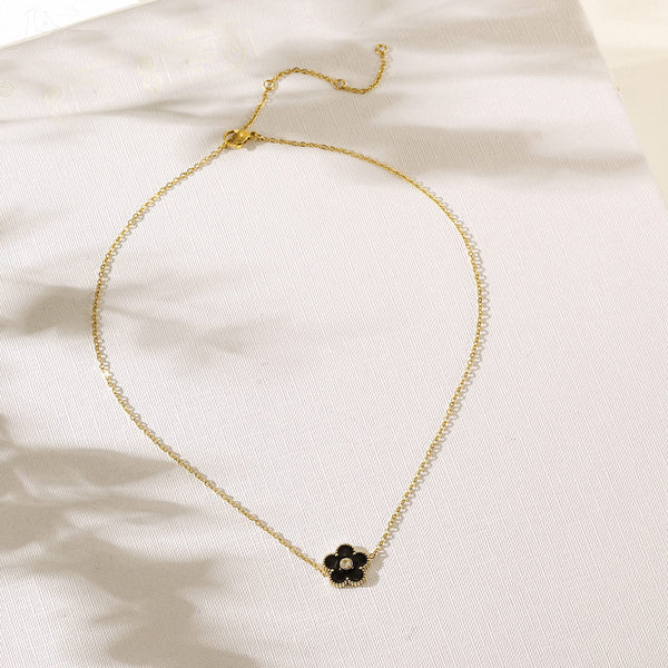 Daisy Necklace- Black