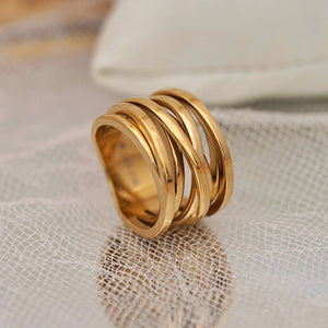 Gold Tangled Ring